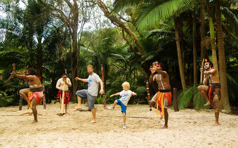 Pelatihan English for Tourism untuk Menghadapi New Normal Covid-19
